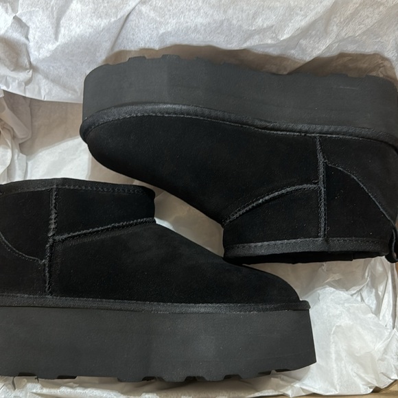 Matisse Black Ankle Boot Size 8.5 - Picture 3 of 3